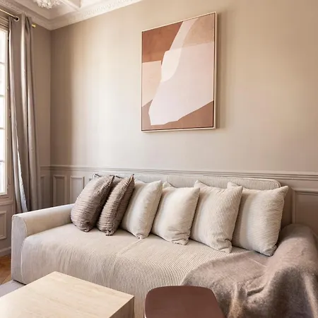 Elegant Air-conditioned With Separate Bedroom * Le Pré-Saint-Gervais