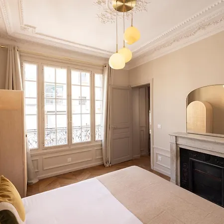 Elegant Air-conditioned With Separate Bedroom Le Pré-Saint-Gervais